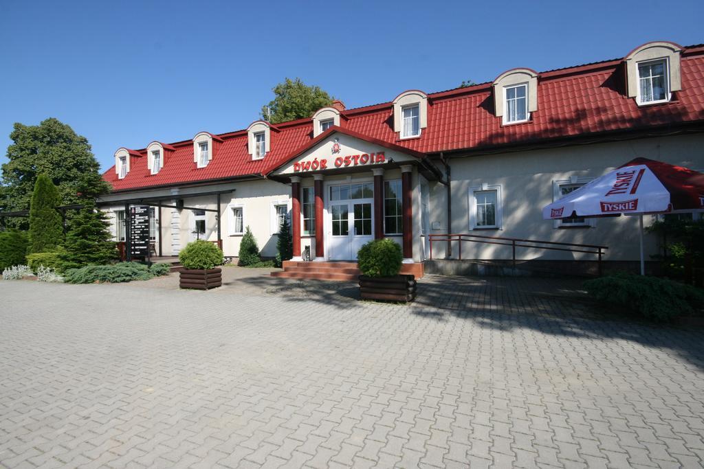 Dwor Ostoia Hotel Rymanow ภายนอก รูปภาพ