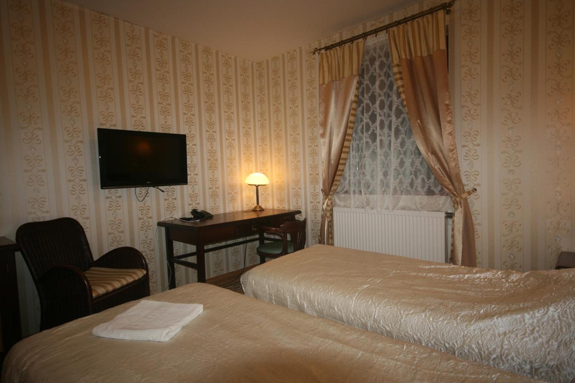 Dwor Ostoia Hotel Rymanow ห้อง รูปภาพ